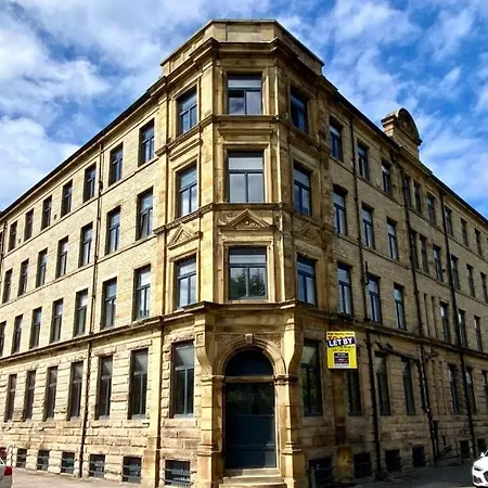 Conditioning House - 2 Lägenhet