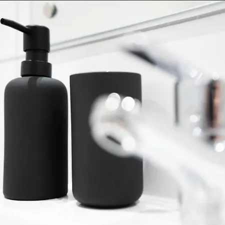 Apartment Conditioning House - 2 *