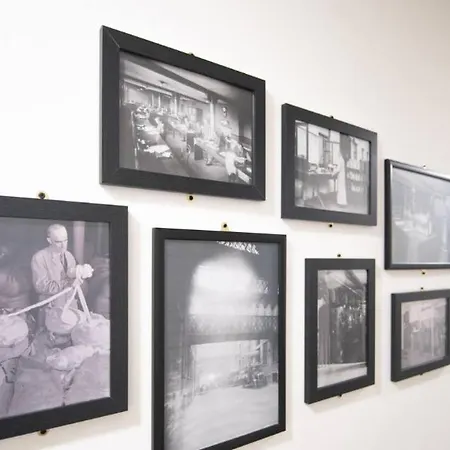 Conditioning House - 2 * Bradford (West Yorkshire)