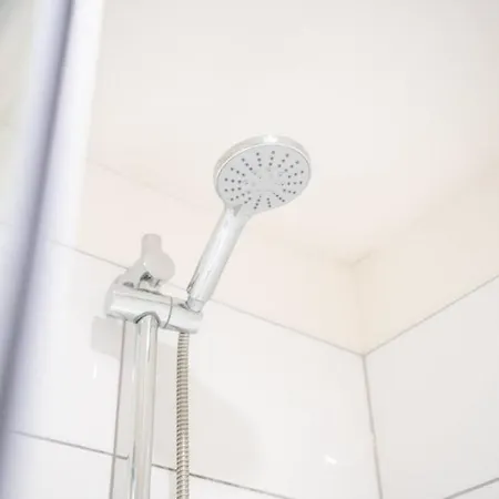 Apartment Conditioning House - 2 Bradford (West Yorkshire)