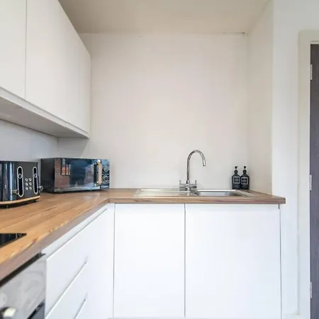 Apartment Conditioning House - 2