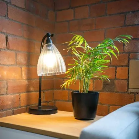 Conditioning House - 2 Apartment *