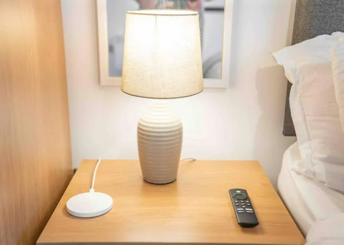 Conditioning House - 2 * Bradford (West Yorkshire)