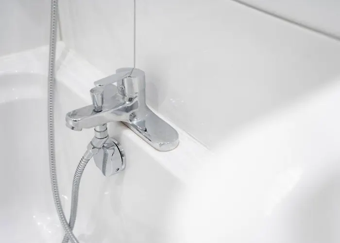 Conditioning House - 2 Bradford (West Yorkshire)