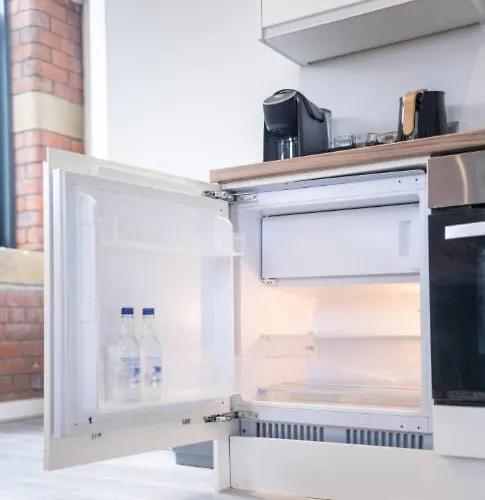 Conditioning House - 2 *