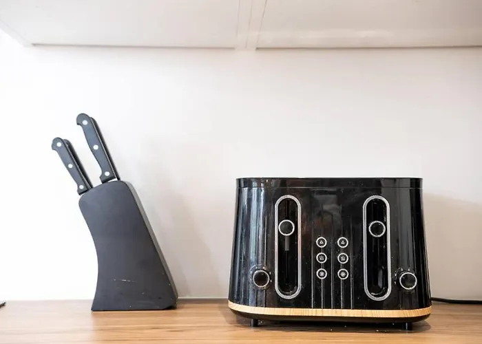 Conditioning House - 2