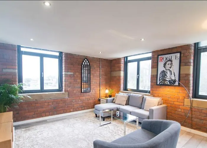 Conditioning House - 2 * Bradford (West Yorkshire)